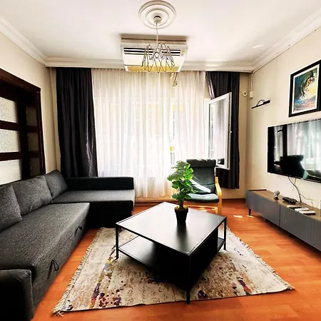 New Comfy Flat, 4br, 4acs, Taksim Istambul